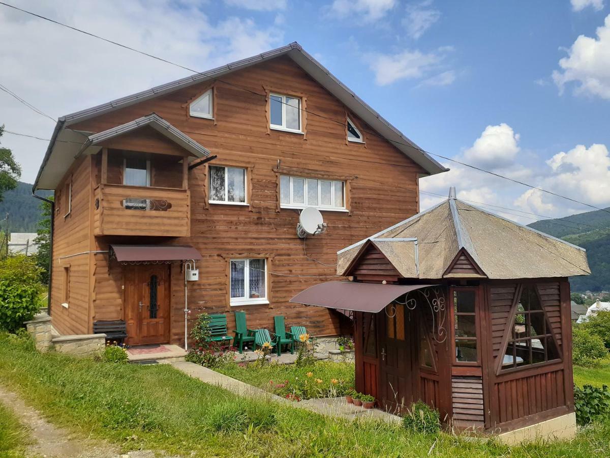 Kатруся Hotel Yaremche Exterior photo