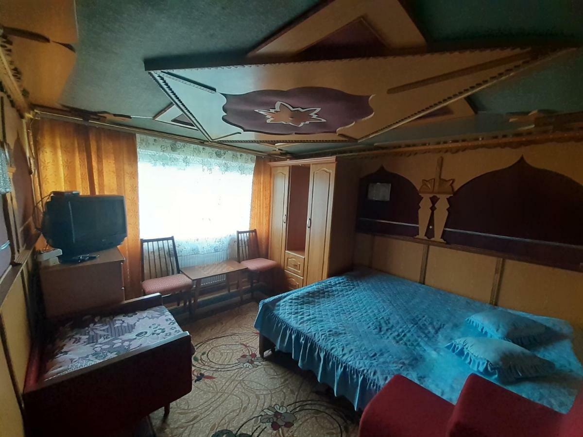 Kатруся Hotel Yaremche Exterior photo